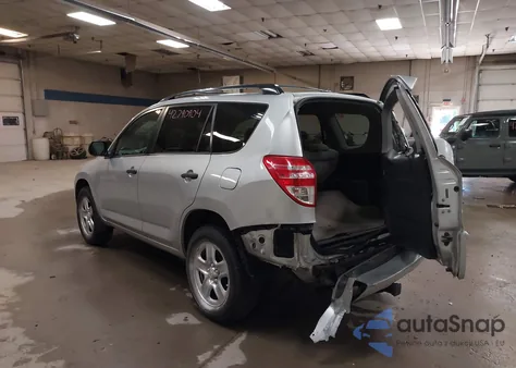 2010 Toyota Rav4 z USA, uszkodzony, nr VIN JTMBF4DV3AD034559